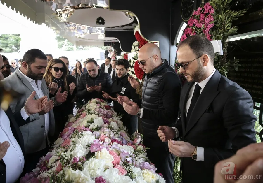 Faciada hayatını kaybeden Mina Başaran ve arkadaşları son yolculuklarına uğurlandı 20