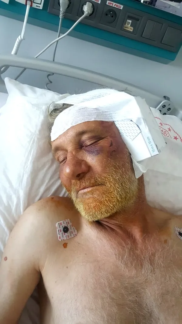 1689145515343.jpg Patron adam tutup çalışanına kabusu yaşattı! Darp edip kameraya aldılar: Dana kesmedik - 3