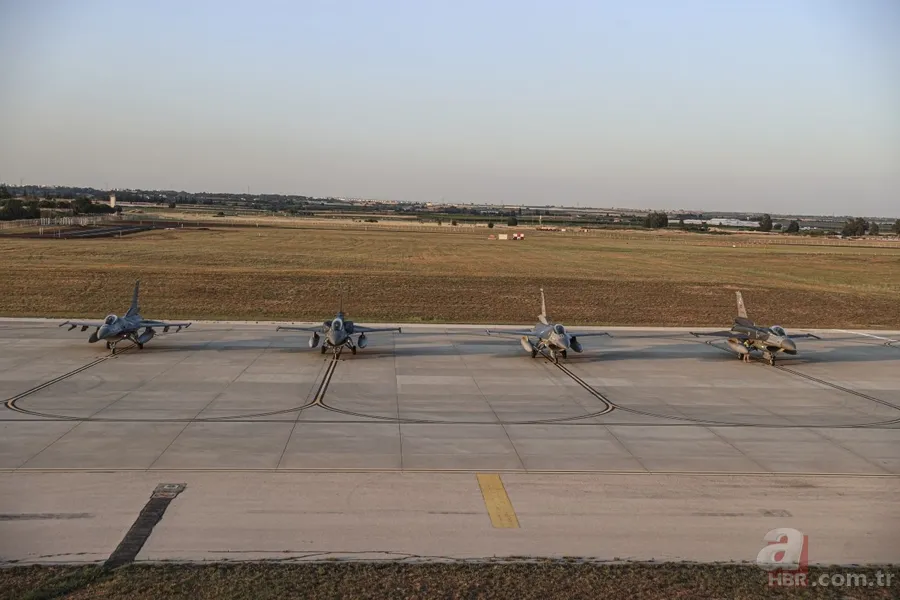 Türkiye'nin gururu: Akıncı Filo'nun "çelik kanatları" 7 dakikadan az sürede gökyüzünde 9