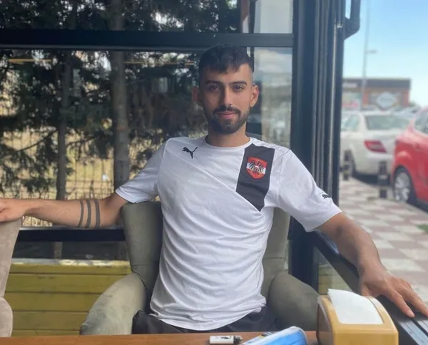 beylikduzunde-otoparktaki-uyari-olumle-sonuclandi-cinayetin-suphelileri-yakalandi-1666426331690.jpg Beylikdüzü'nde otoparktaki hız uyarısı sonu oldu! - 1