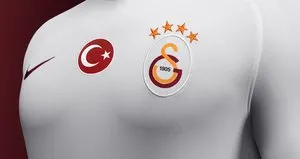 Galatasaray, ManU’nun yıldızını getiriyor