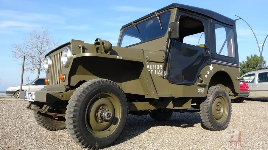 Hurdaya ayrılan Chevrolet Suburban’ı yıllar sonra geri aldı! Restore etti: Ev teklif eden bile var 11