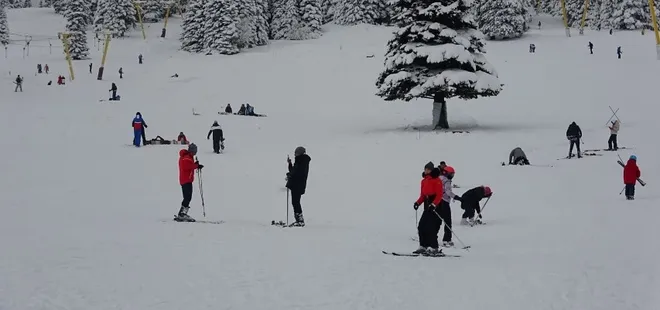 Uludağ'da kısıtlama kalktı pistler doldu