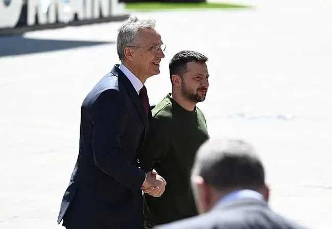 1714416410194.jpeg NATO Genel Sekreteri Stoltenberg'den Ukrayna'ya NATO mesajı: Yeriniz burası! | Putin Batı'yı uyarmıştı: Girerse savaş çıkar! - 2