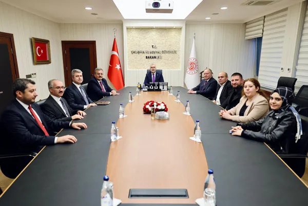 Asgari ücret ne kadar olacak? Milyonların gözü ikinci toplantıda | Asgari ücrete 5 formül tek zam - 4