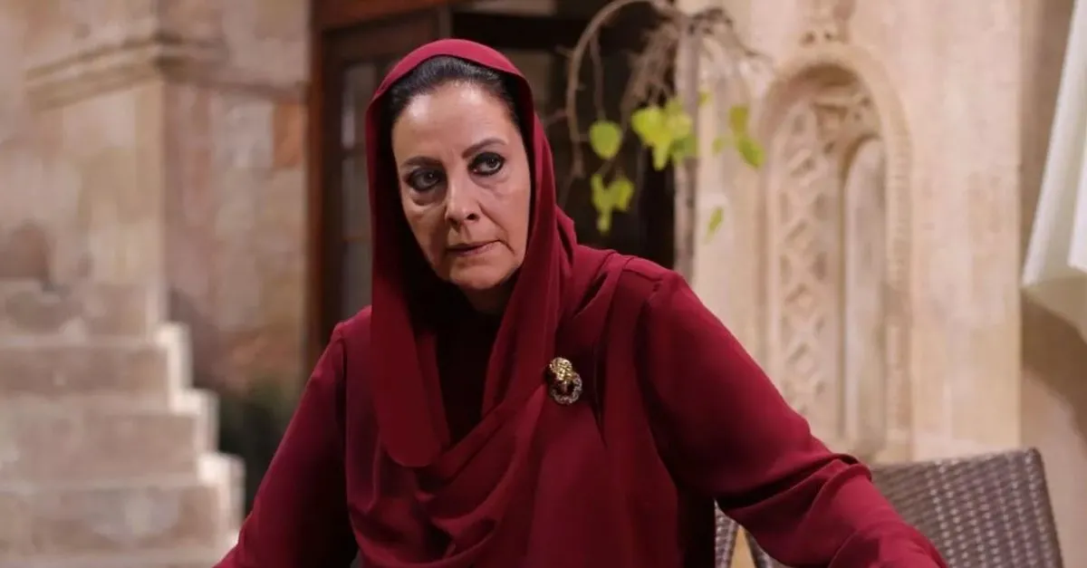 Hercai Nin Azize Si Ayda Aksel Herkesi Sasirtti