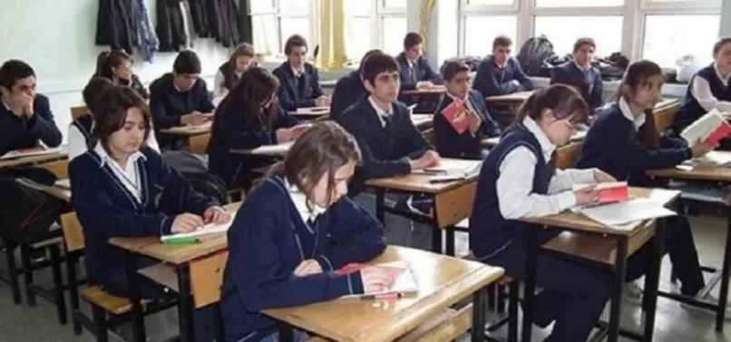 Yaz tatili olacak mı, var mı 2023? Bu sene yaz tatili iptal mi, kısa mı sürecek?