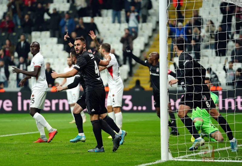 Beşiktaş yeni Atiba'sını Hollanda'da buldu! 3