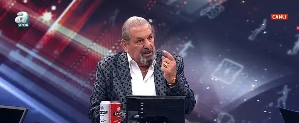 erman-toroglu-canli-yayinda-fernando-santosu-yerden-yere-vurdu-ey-teknik-direktor-ey-yasli-ihtiyar-1709494426734.jpg Erman Toroğlu canlı yayında Fernando Santos'u yerden yere vurdu: Ey teknik direktör, ey yaşlı ihtiyar! - 4
