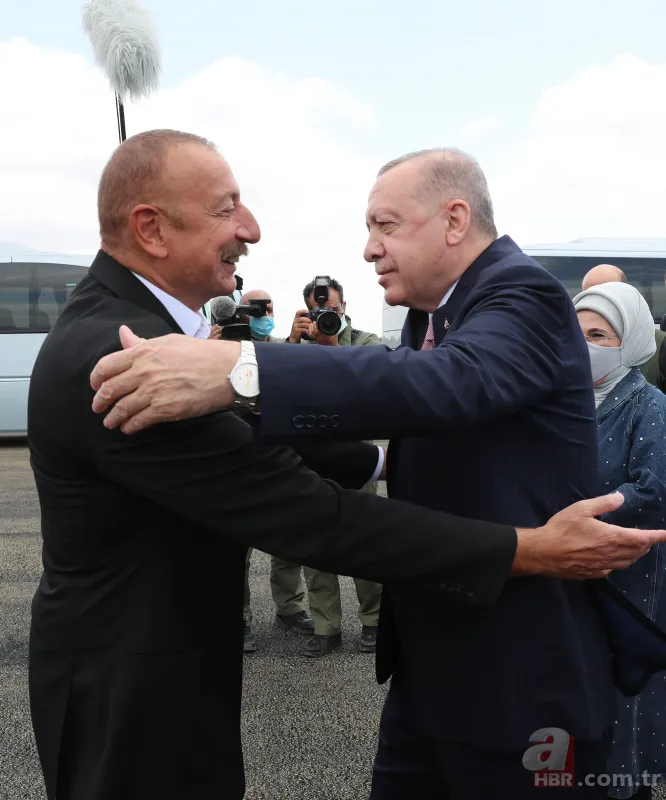 Başkan Erdoğan'dan Şuşa'ya tarihi ziyaret! Türkiye ve Azerbaycan imzaları attı 1