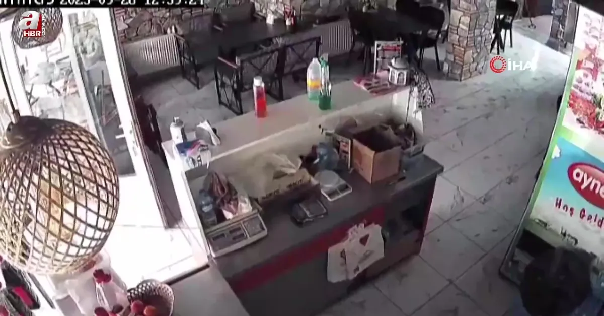 Kütahya'da deprem anı kamerada