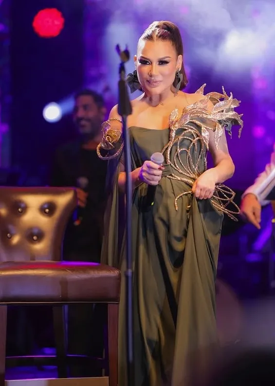 deniz-seki-ve-survivor-bayhan-arasindaki-buzlar-eridi-1775040282596.jpg Deniz Seki ve Survivor Bayhan arasındaki buzlar eridi - 2