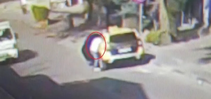 Bursa’da otomobil hırsızı kamerada! Milyonları böyle çaldı