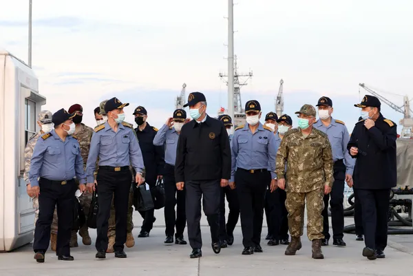 Son dakika | Milli Savunma Bakanı Hulusi Akar: "988 terörist etkisiz hale getirildi" - 4