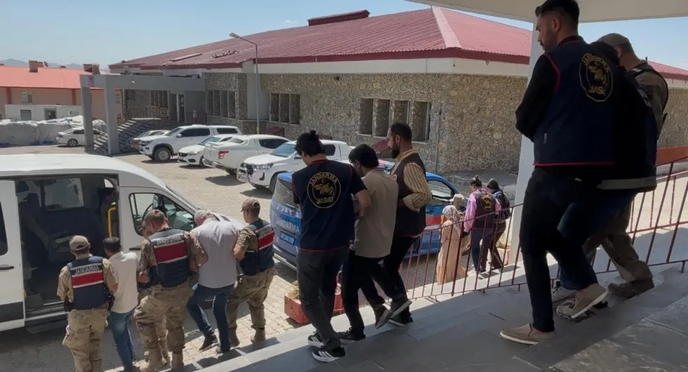 Bakan Gürlek açıkladı: İntihar ve kaza süsü vermişlerdi! İki miniğin ölümündeki korkunç sır çözüldü - 3