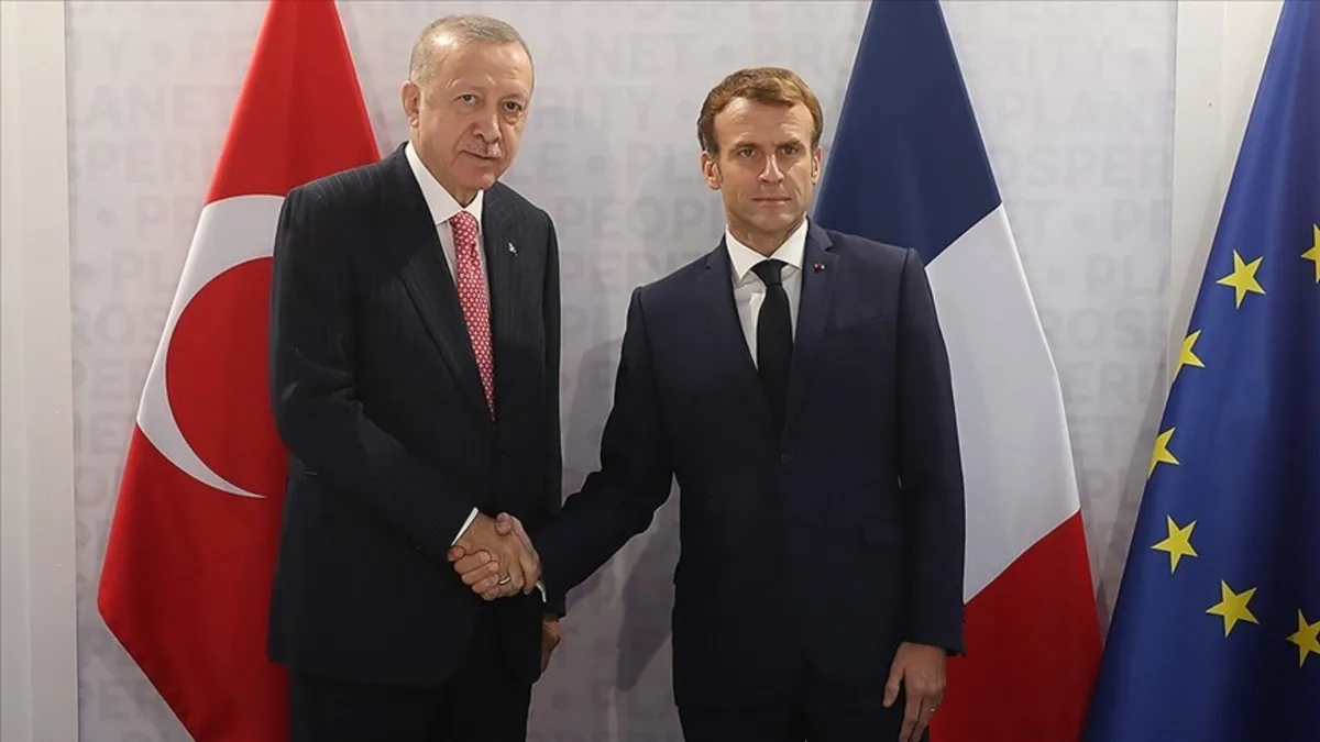 Başkan Erdoğan Fransa Cumhurbaşkanı Macron ile görüştü: Sabotaj girişimlerine fırsat verilmemeli