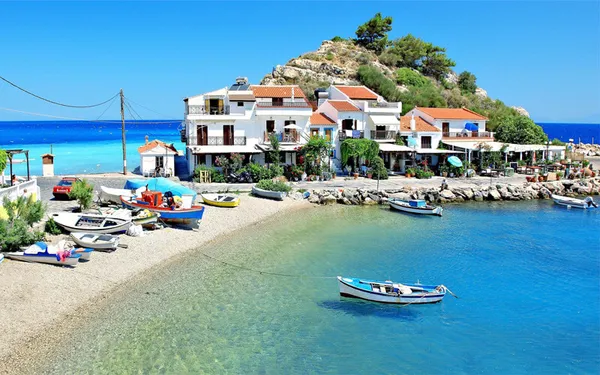 Yunan adalarına turistik vize AB Komisyonu’ndan geçti