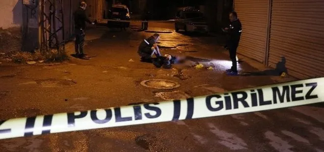 Adana’da sokak kana bulandı! Silahlı çatışmada 1 kişi hayatını kaybetti