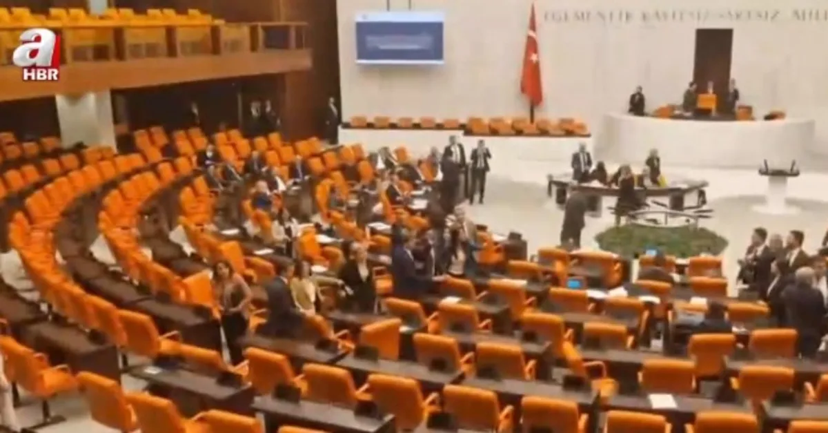 DEM Partili Koca’nın skandal hareketi!