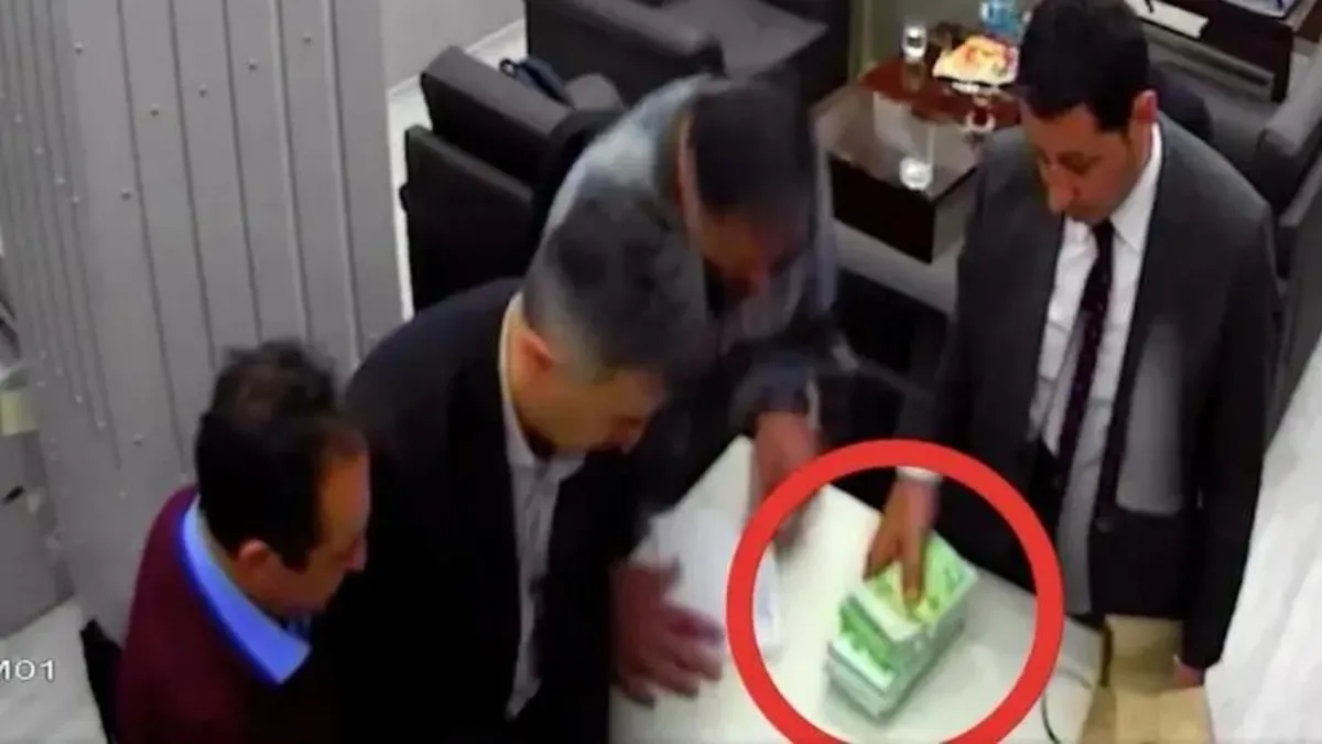 CHP’deki para skandalında çarpıcı detay! Para kule soruşturmasının tanık ismi konuştu: "Sistemin içinde FETÖ'nün prensi var"
