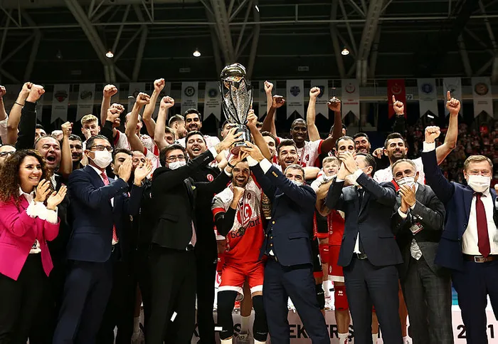 2021 Erkekler Spor Toto Şampiyonlar Kupası’nda Ziraat Bankkart kupanın sahibi oldu