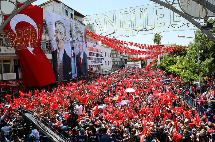 Cumhurbaşkanı Erdoğan: 'Bay İnce' neyi yıkıyorsun! Bu millet sizi mezara gömer - 2