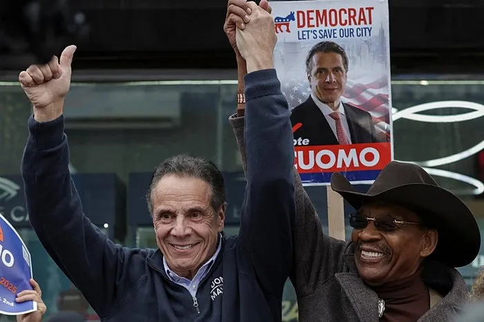 Andrew Cuomo New York'ta (AFP)