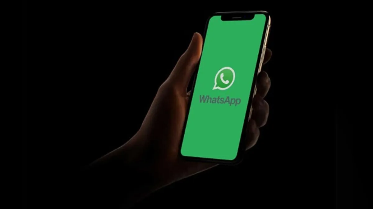 WhatsApp'a Beklenen Özellik Geliyor: Artık Önemli Sohbetler Hep Ön Planda!