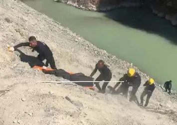 Artvin’de dehşete düşüren olay! Çoruh Nehri'nde kaybolan işçinin cansız bedeni bulundu