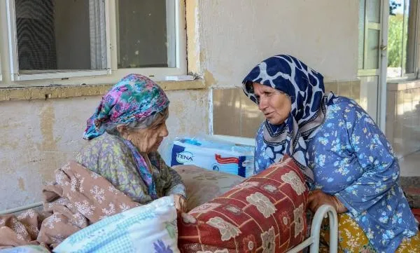 Demet Akalın Fatma teyzenin evini yaptırıyor! İşte Fatma Öksüzoğlu'nun yeni evinin son hali - 2