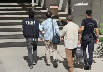 Evde tırnak, kıl ve toprak bulundu