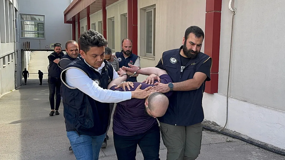 Adana'da DEAŞ operasyonu: 5 kişi tutuklandı