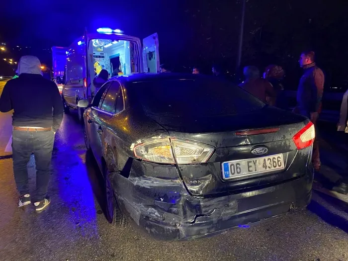 Son dakika: TEM Sapanca geçişinde otobüs kazası! Çok sayıda yaralı var - 9