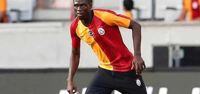 Galatasaray’da Muslera’nın yerine Ozornwafor’un lisansı çıkartıldı