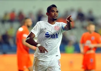 Beşiktaş Samuel Eto'o'dan son anda vazgeçti!