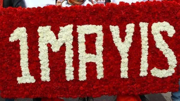 1-mayis-kutlamalari-nerede-1-mayis-isci-bayrami-nerede-kutlanacak-2023-miting-alanlari-ve-saatleri-istanbul-an-1682675975633.jpg 1 Mayıs İşçi Bayramı nerede kutlanacak? 1 Mayıs kutlamaları bugün nerede? 2023 Miting alanları ve saatleri! - 1
