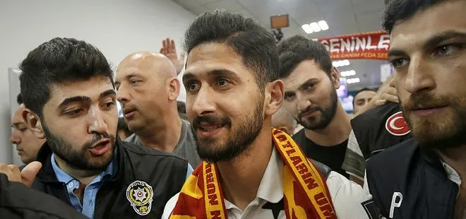 Galatasaray’ın yeni transferi Emre Akbaba İstanbul’da