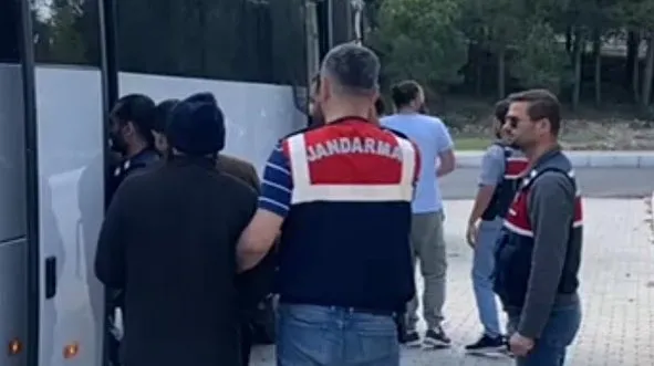 İzmir’de DEAŞ operasyonunda 8 tutuklama!