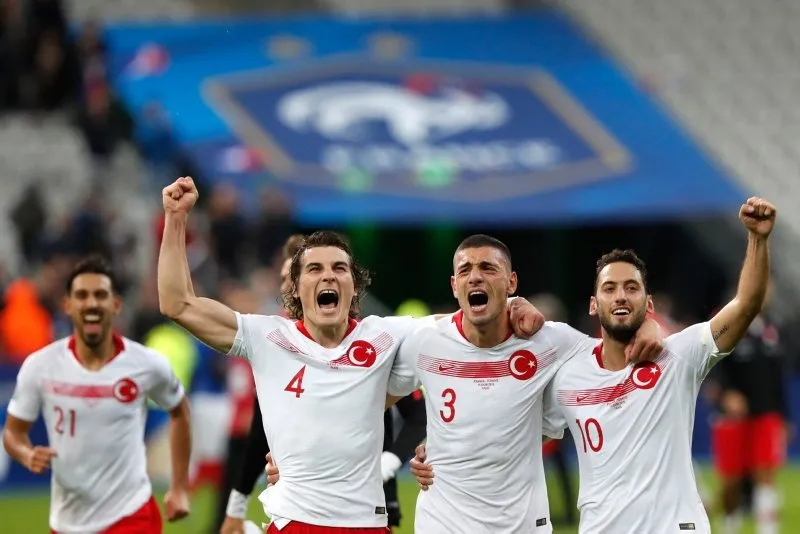 https://iaahbr.tmgrup.com.tr/c1a8bf/0/0/0/0/0/0?u=https://iahbr.tmgrup.com.tr/album/2019/12/09/iste-merih-demiralin-yeni-adresi-1575897522801.jpg