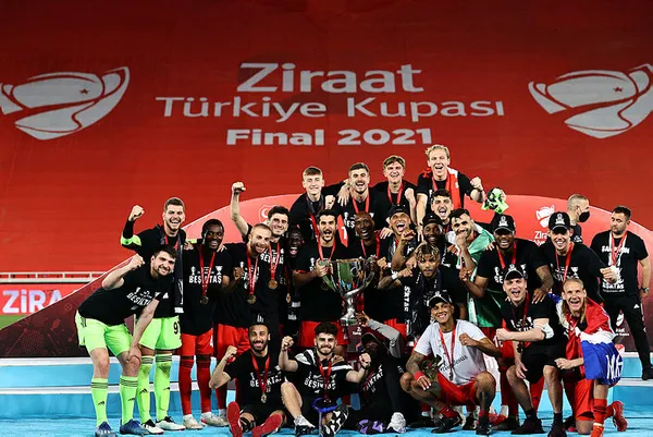 Beşiktaş’a İngiltere’den güzel haber! Şampiyonlar Ligi...