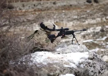 Son dakika | Bitlis'te Eren Kış-7 operasyonu! 1 turuncu 1 yeşil kategoride aranan 6 terörist etkisiz hale getirildi