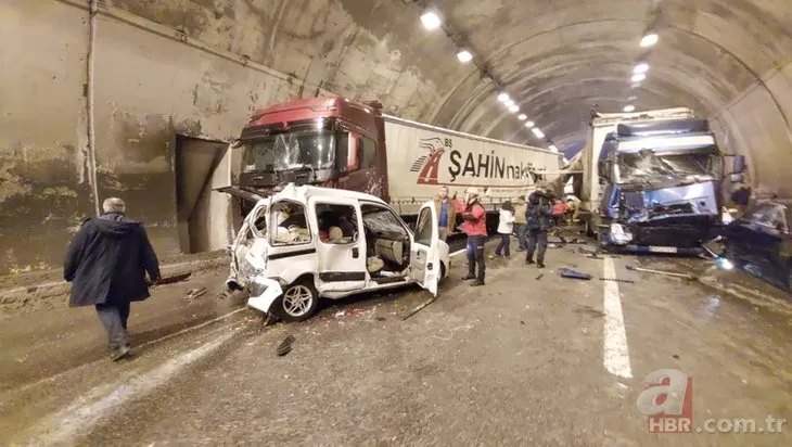 Bolu Dağı Tüneli’nde zincirleme kaza: Çok sayıda araç birbirine girdi