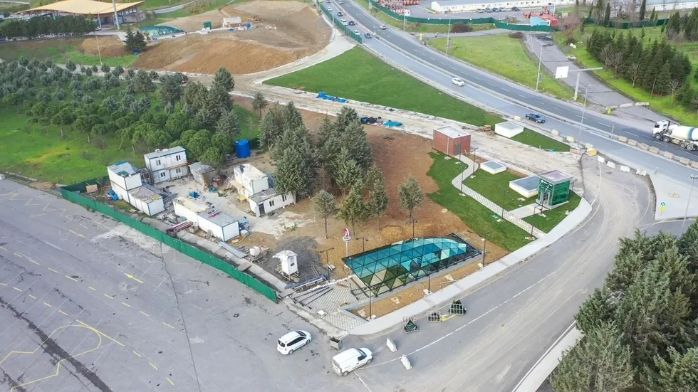 sure-30-dakikaya-dusecek-istanbula-yeni-metro-mujdesi-turkiyenin-en-uzun-ring-hatti-tamamlaniyor-1779008877904.jpeg Hattın tamamlanmasıyla ulaşımda rahatlama sağlanması bekleniyor.