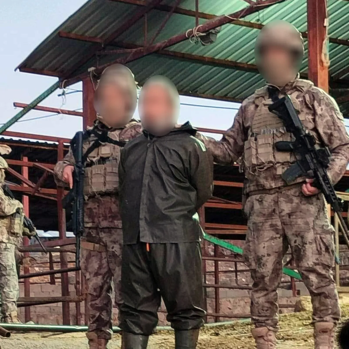 Karaman merkezli DEAŞ operasyonu; 3 tutuklama