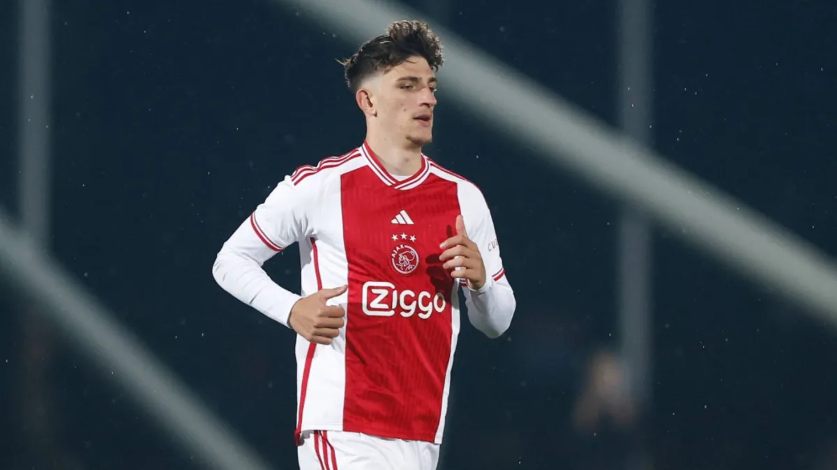 Galatasaray'da defansa milli takviye! Hollanda devinin kapısı çalınacak