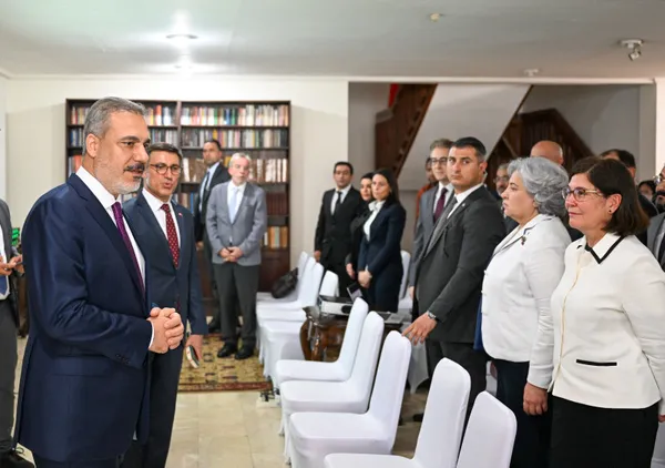 1689417968225.jpg Dışişleri Bakanı Hakan Fidan'dan net FETÖ mesajı: Dünyayı dar etmeye devam edeceğiz - 5