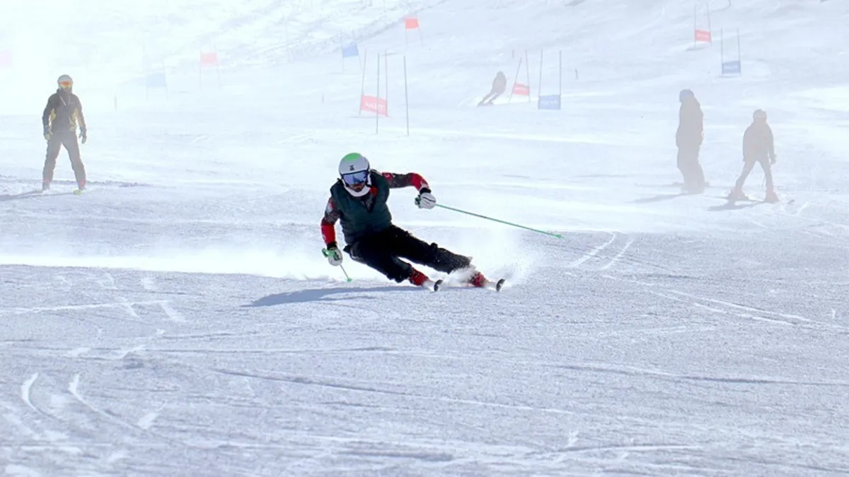 En fazla kar kalınlığı Palandöken'de ölçüldü!