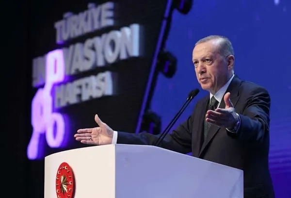 Son dakika: Başkan Erdoğan'dan Türkiye İnovasyon Haftası İnovalig Şampiyonları Ödül Töreni'nde önemli açıklamalar! Kılıçdaroğlu'na TOGG tepkisi - 3