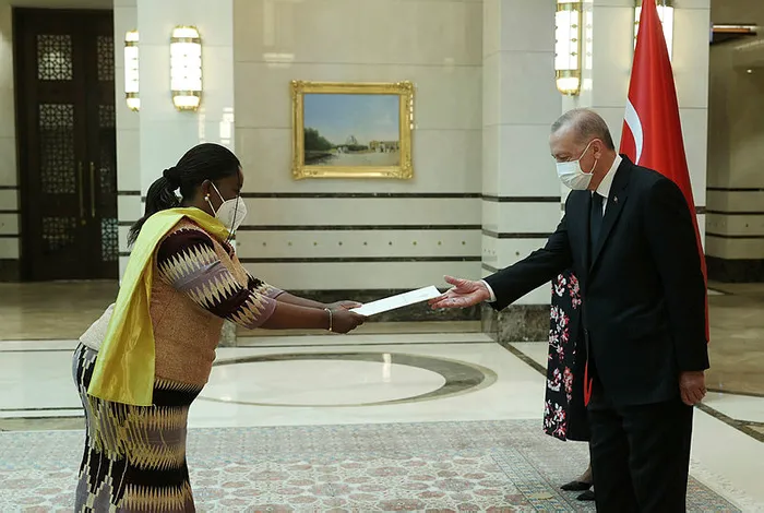 Son dakika: Büyükelçilerden Başkan Erdoğan’a güven mektubu