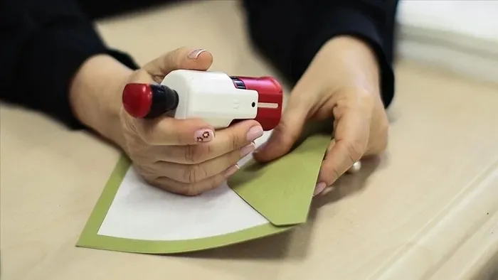 İzmir seçim sonuçları CANLI TAKİP 31 Mart 2024 yerel seçimleri İzmir seçim ve oy sonuçları... | İşte İzmir’in ilçelerindeki son durum...